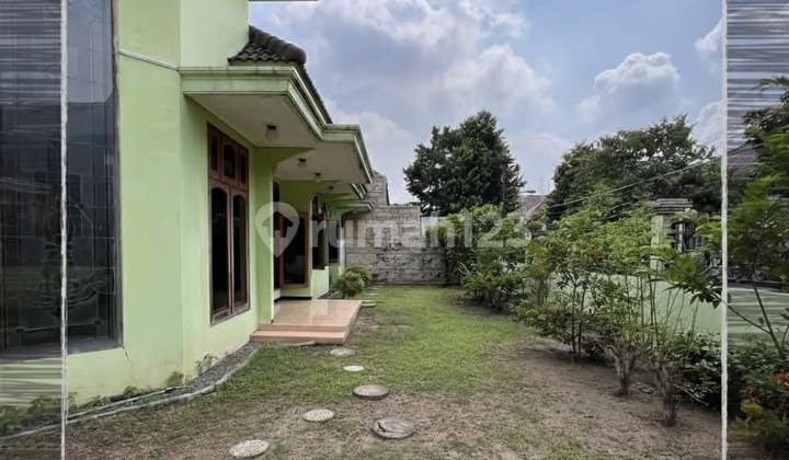 Rumah Elite Darmo Lebar 25 Harganya Ekonomis ! Jual Rumah Darmo Villa Surabaya Barat 2