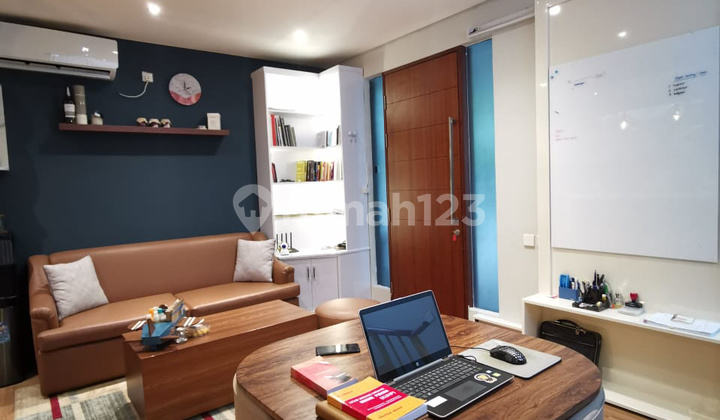 Citraland Northwest Surabaya West, Excellent Interior Design, Full Building, Fully Furnished.