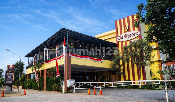 Hotel De Resort Sale Mojokerto City for Sale