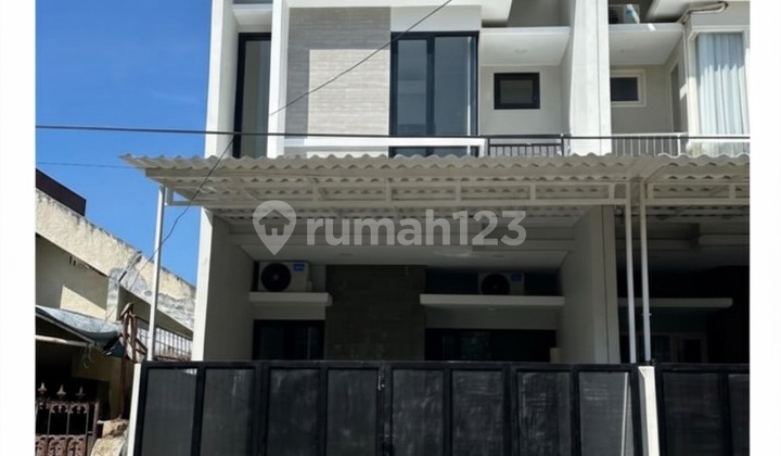 Row 4mobil Rumah Gress Di Jalan Utama ! Jual Rumah Baru Minimalis Kutisari Indah Surabaya Selatan Row 4mobil Rumah Gress Di Jalan Utama ! Jual Rumah Baru Minimalis Kutisari Indah Surabaya Selatan