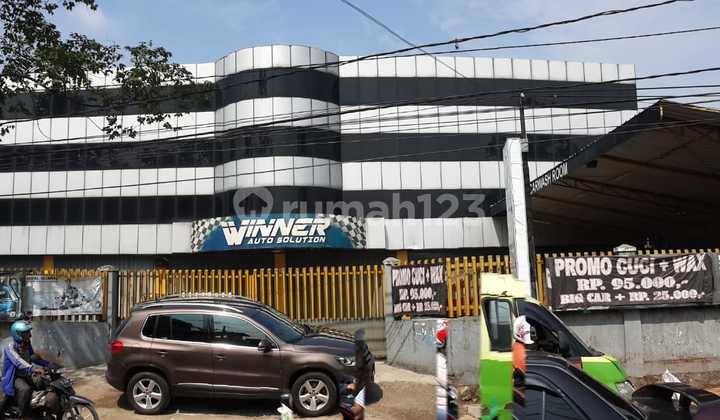 Dijual Bangunan 2 Lantai Ex. Bengkel Showroom Mobil Cimone 8