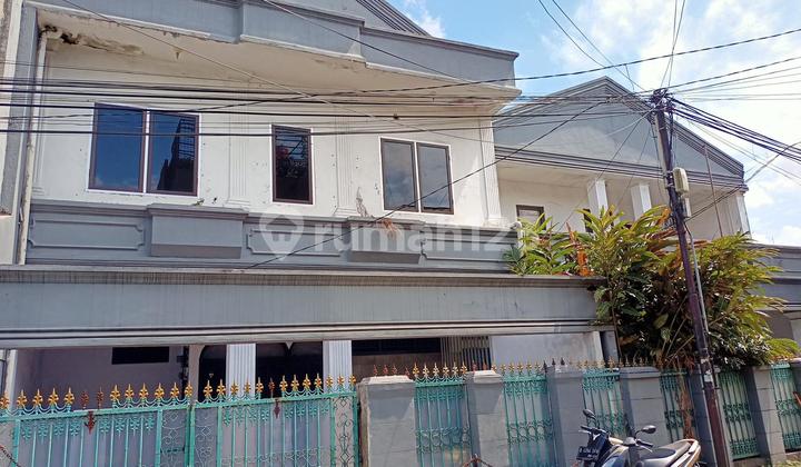 Dijual Rumah Luas Lokasi Di Jl. Asam Baris, Dekat Stasiun Tebet