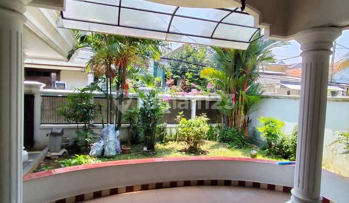 Di Jual Cepat Rumah 3 Lantai di Kota Bogor (Utara) Semi Furnished