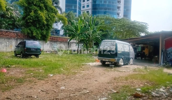 Land Ready to Build Near Graha Simatupang Building, South Jakarta Land Ready to Build Near Graha Simatupang Building, South Jakarta