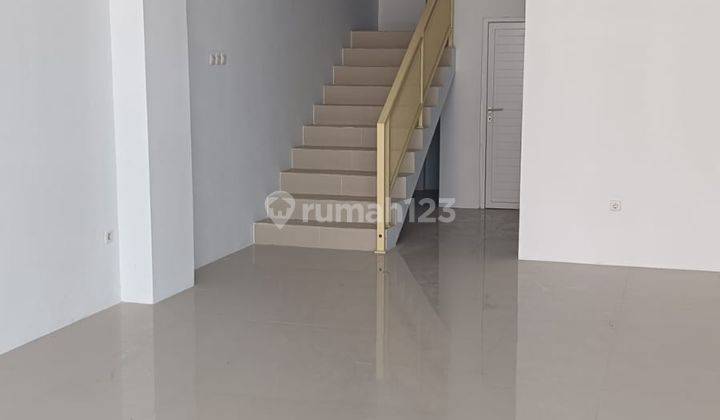 For Rent Ruko di   Jl. H.Nawi Raya Blok C3 Jaksel 2