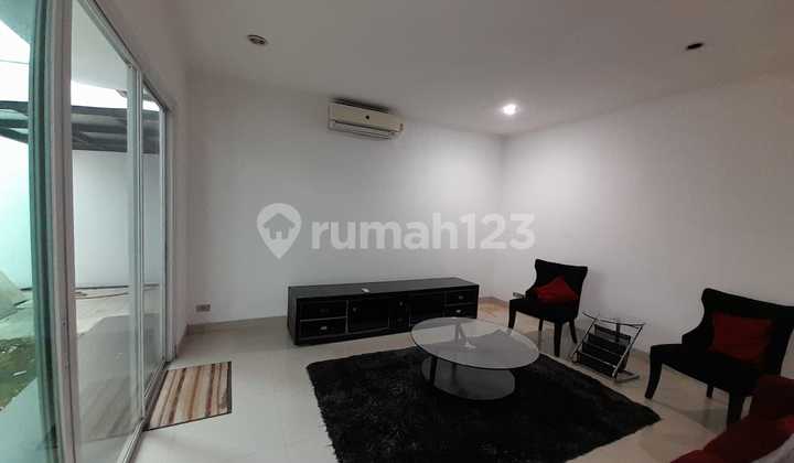 Dijual  Rumah  di Jl Gandaria Tengah Kramat Pela Kebayoran Lama Jakarta Selatan