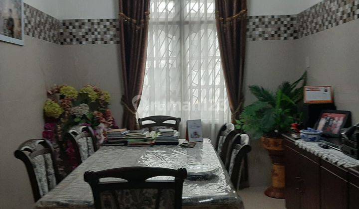 Rumah Mewah 2 lantai Siap Huni Sejuk,Nyaman dan Aman 2