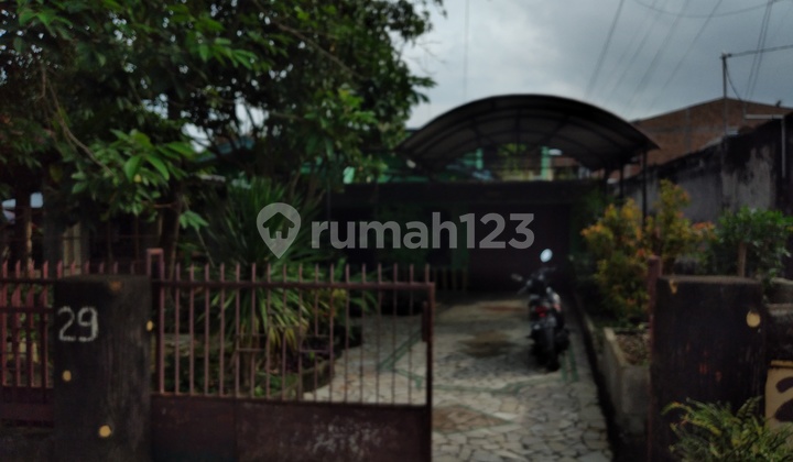 Tanah Sangat Strategis Bonus Bangunan Permanen Cocok buat Home Stay Tanah Sangat Strategis Bonus Bangunan Permanen Cocok buat Home Stay