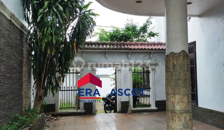 Dijual Rumah Hook Lokasi Prime Inti Kota Medan Jln. Ir. Juanda 10