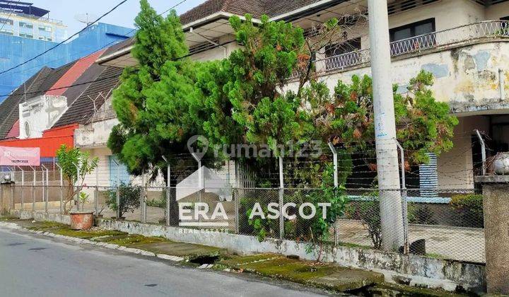 Dijual Rumah Hook Hitung Tanah Saja Inti Kota Lokasi Prime 