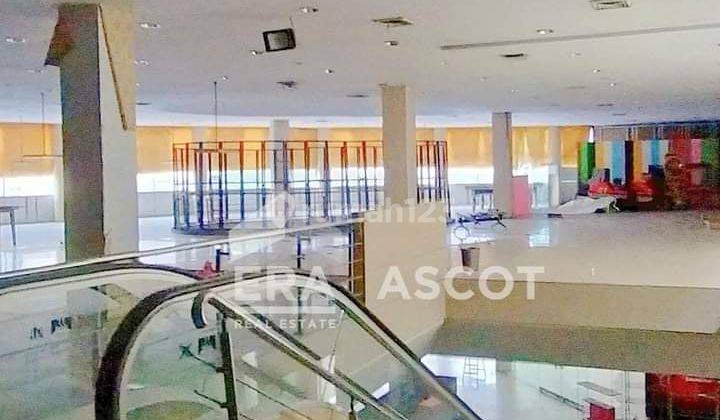 Dijual Gedung 5 tingkat Kondisi Perawatan Bagus Inti Kota Medan 2
