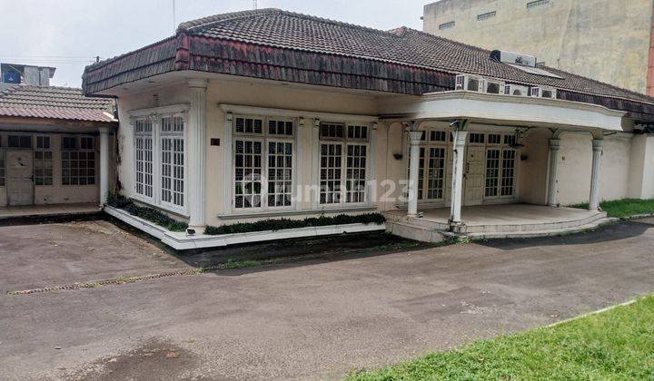 Dijual Cepat Rumah Mewah Hitung Tanah di Pinggir Jalan Besar 1