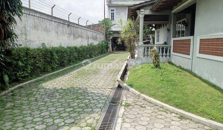 Dijual Cepat Rumah Mewah Hitung Tanah Di Pinggir Jalan Besar 2