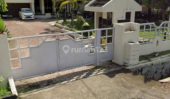 Di Jual Rumah Mewah Lokasi Sangat Strategis Aman Dan Nyamann 2