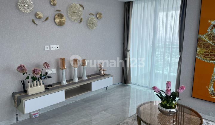 Dijial Unit Apartemen Manhattan Full Furnish Lokasi Strategis