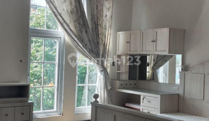 For Rent Luxury House Ready to Occupy Luxury Furniture, Royal Sumatera