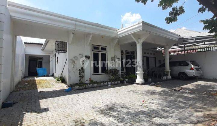 Dijual Cepat Ramah Pinggir Jalan Besar Sangat Cocok Buka Usaha 2