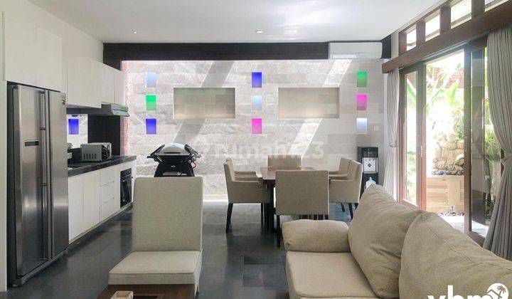 Modern and Spacious Villa in Strategic Location Rumah Furnished Bagus Lainnya - PPJB, Girik, Adat, dll di Cemagi 4