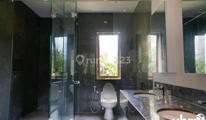 Modern and Spacious Villa in Strategic Location Rumah Furnished Bagus Lainnya - PPJB, Girik, Adat, dll di Cemagi 11