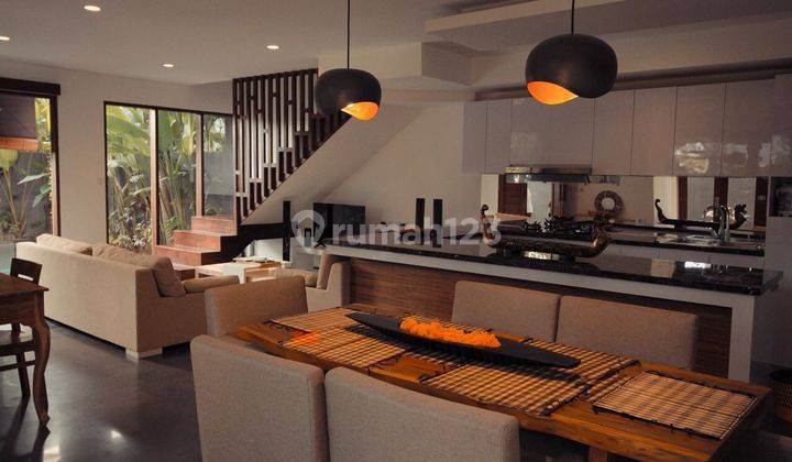Villa cantik jalan kaki pantai Cemagi Mengwi  10