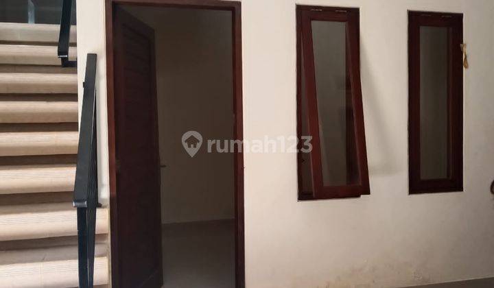 Rumah lantai 2 Sesetan Denpasar Bali Indonesia  7