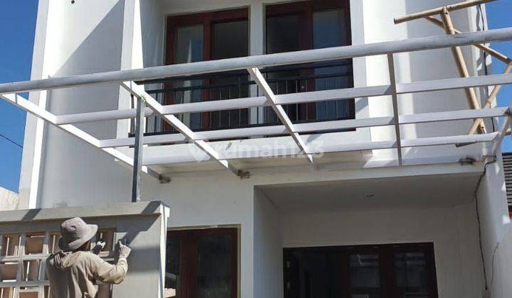 Rumah baru Gress modern minimalis Renon Denpasar Bali Indonesia sewa min 2 tahun  1