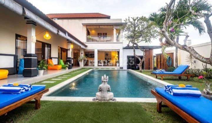 Villa cantik pererenan Canggu view sawah dan gunung Bali Indonesia  1