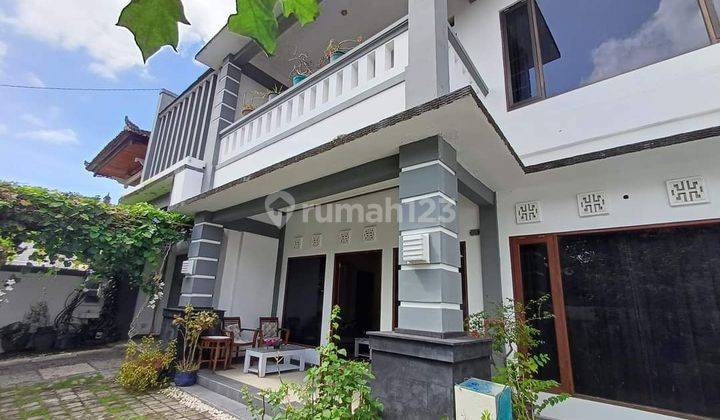 Jual rumah mewah lantai 2 panjer Denpasar Bali Indonesia  1