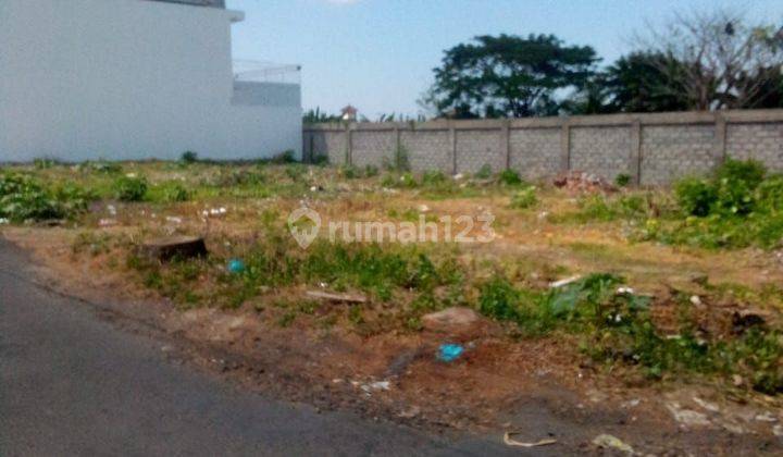 Selling land in hook position on Jln Glogol Carik South Denpasar Bali Indonesia  1