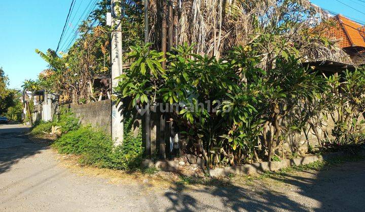 Land for sale in a hook position on Tukad Batanghari Road, Renon, South Denpasar, Bali, Indonesia 2