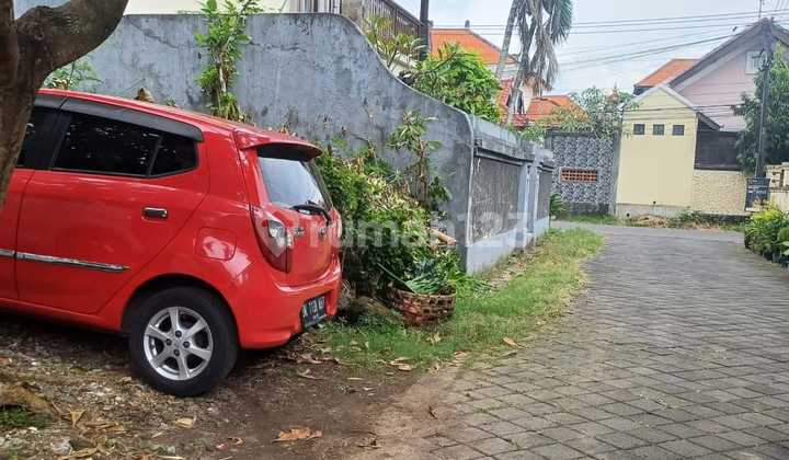 Juan Tanah Jln Taman Jimbaran Kuta Selatan Badung Bali Indonesia Juan Tanah Jln Taman Jimbaran Kuta Selatan Badung Bali Indonesia