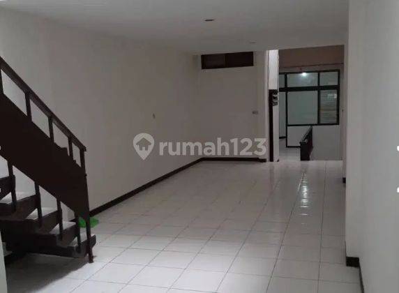 Disewakan Ruko Bagus 3 Lantai Siap Usaha di Mainroad Ahmad Yani 4