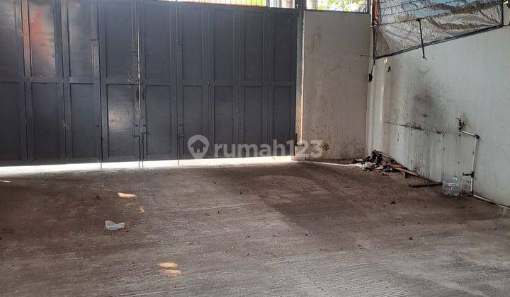 Disewakan Ruko Siap Pakai Strategis di Mainroad Caringin 4