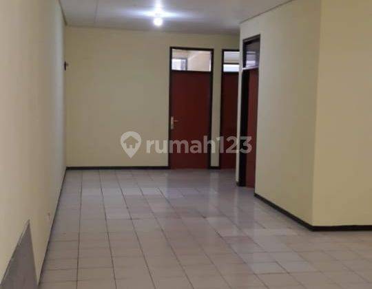 Disewakan Ruko 2 Lantai Strategis Area Ramai di Sayap Sukajadi 4