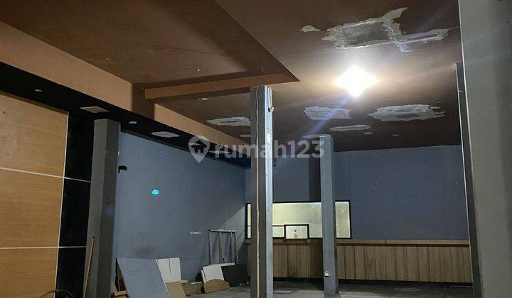 Disewakan Ruag Usaha Ex Cafe Strategis Siap Pakai di Sayap Dago 2
