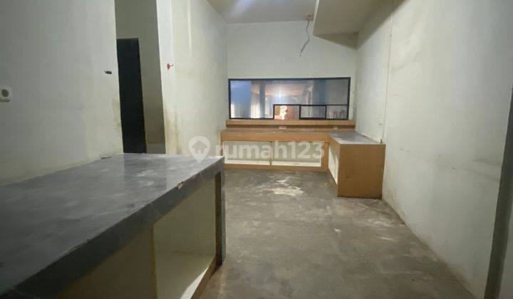 Disewakan Ruag Usaha Ex Cafe Strategis Siap Pakai di Sayap Dago 3