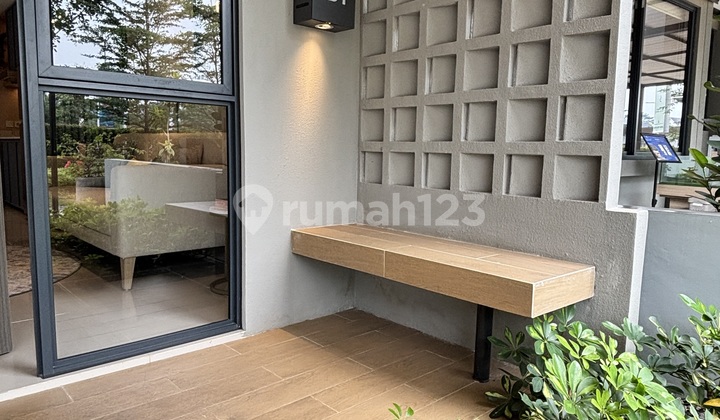 2-Story House in Citra Garden Serpong Next to the Lake Just 5 Minutes to BSD 2