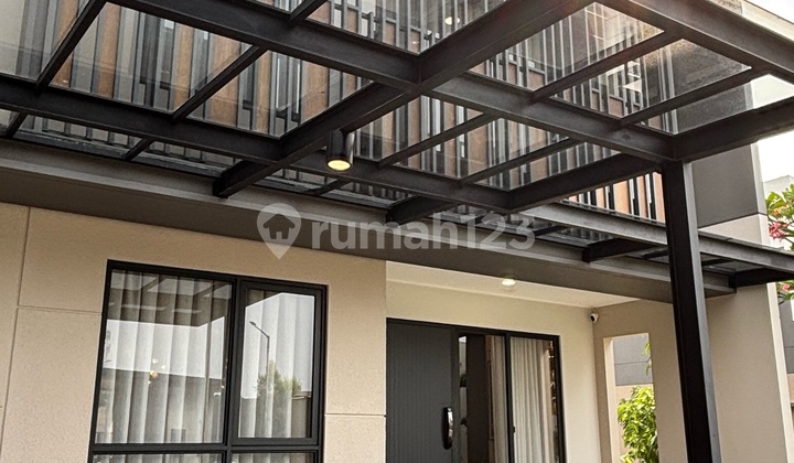Three-Story 3-Bedroom Ready-to-Occupy House, Summarecon Serpong