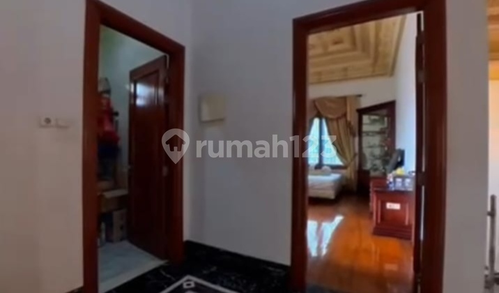 For Sale Luxury House in Permata Buana, West Jakarta 2