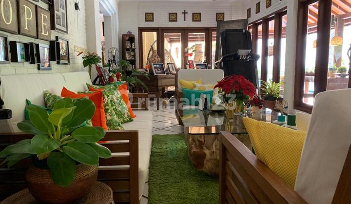 Dijual Rumah Tropical Modern Di River Park Bintaro Jaya Sektor 8 - Tangerang Selatan Dijual Rumah Tropical Modern Di River Park Bintaro Jaya Sektor 8 - Tangerang Selatan