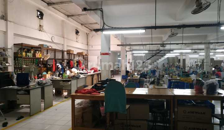 Gudang semanan hipli - Jakarta barat 7