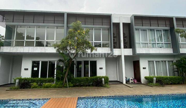 Dijual town house 3 lantai di puri mansion - Jakarta barat 1