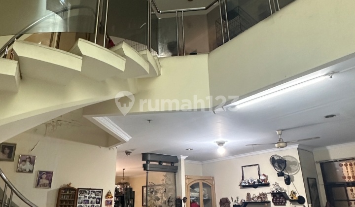 Dijual Rumah Semi Furnish Di Green Garden - Jakarta Barat Dijual Rumah Semi Furnish Di Green Garden - Jakarta Barat