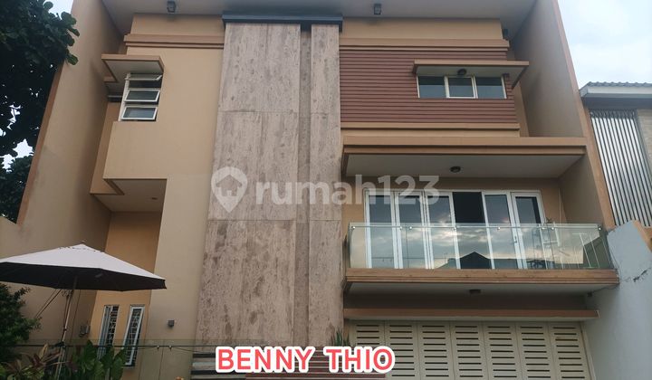 Dijual rumah di Jimbaran Daan mogot baru - Jakarta barat