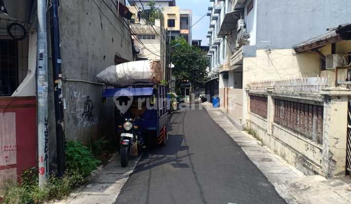 Dijual Rumah Tua Di Binus Kemanggisan 2