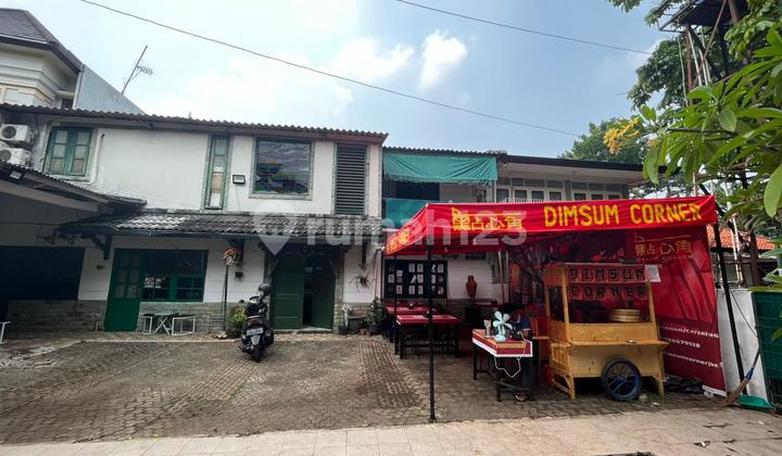 Dijual Rumah Tua di Kebayoran Baru