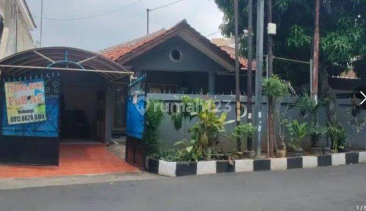 Dijual Rumah Tua di Tanjung Duren 1