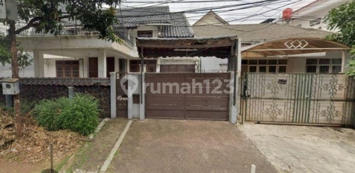 Dijual Rumah Strategis Murah di Kebayoran Baru