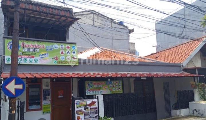 Dijual Rumah Tua di Karbela Jakarta Selatan Dijual Rumah Tua di Karbela Jakarta Selatan