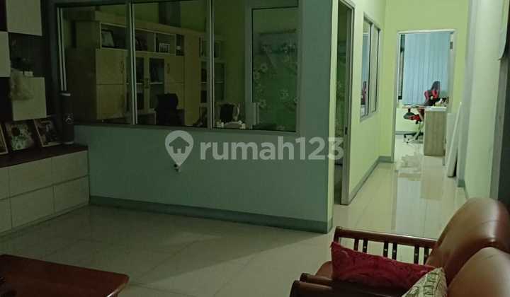 4-Storey Shop House in Pinangsia 2